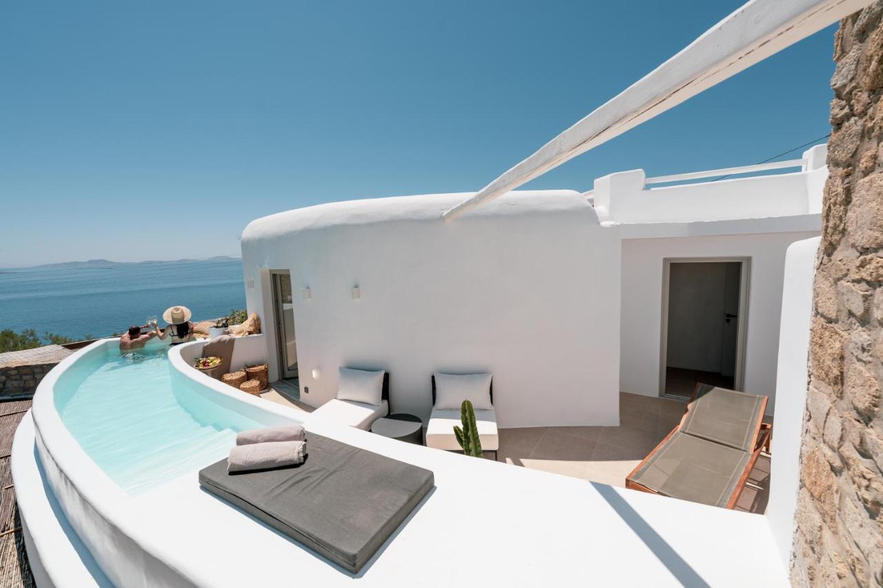 The Rocabella Suite Sea View outdoor mini plunge pool